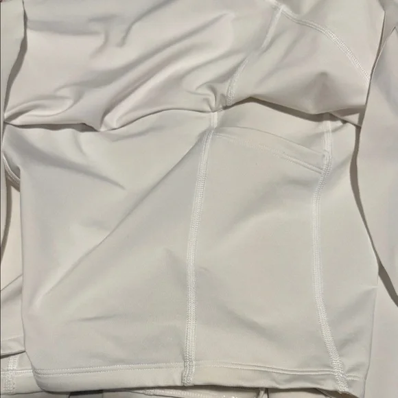 Athleta White Women's Shorts - Picture 10 of 10